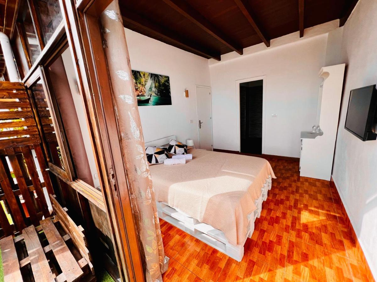 El Jardin De Iris Bed and Breakfast Σάντα Κρουζ Τενερίφης Εξωτερικό φωτογραφία